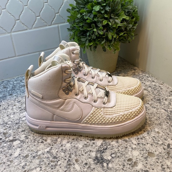 Nike Lunar Force Duckboot white high top sneakers size Youth